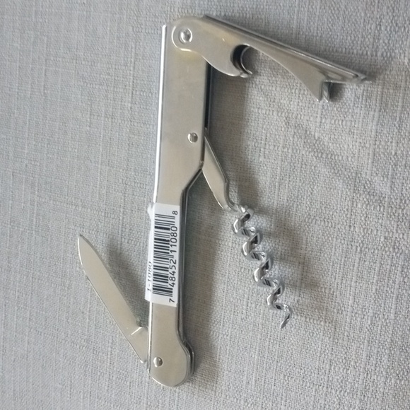 4 /$15  Las Vegas Multi Tool Bar Bottle Opener Corkscrew Dice Roulette Wheel - Picture 3 of 6